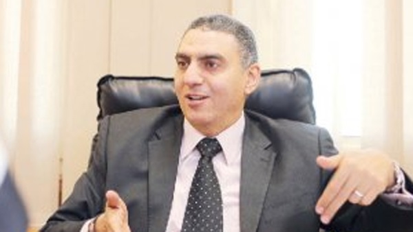 قنصل مصر بالرياض يلتقي بمدير عام جوازات السعودية

