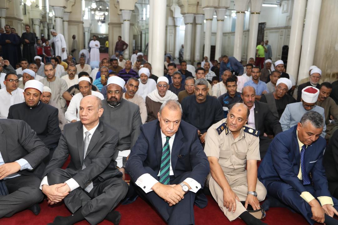 وزاره الأوقاف تحتفل  بالمولد النبوي الشريف بمسجد القنائى
