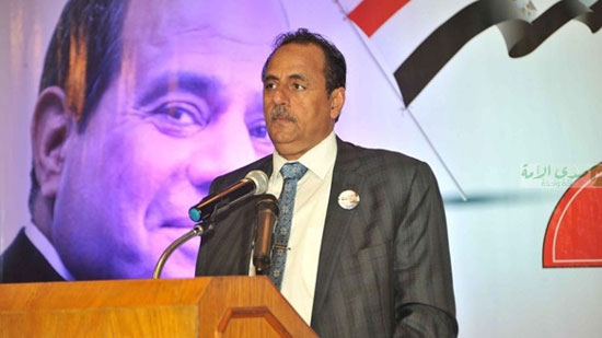 النائب خالد أبو زهاد يطالب بعمل مشروعات إستثمارية في سوهاج للقضاء على البطالة 
