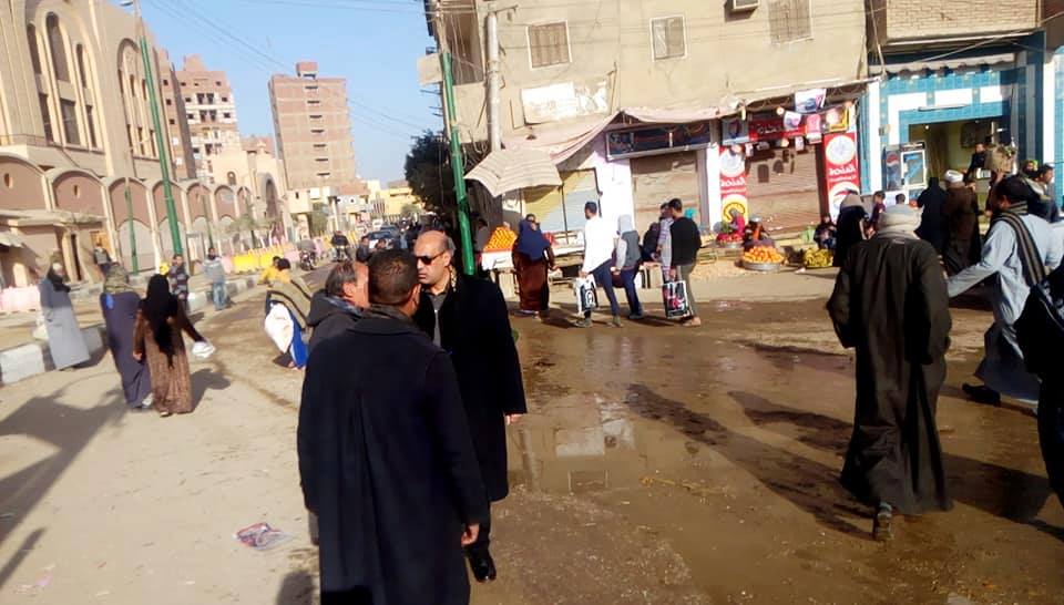 حمله لرفع الاشغالات والباعة من شارع المطرانيه بمغاغة بالمنيا 