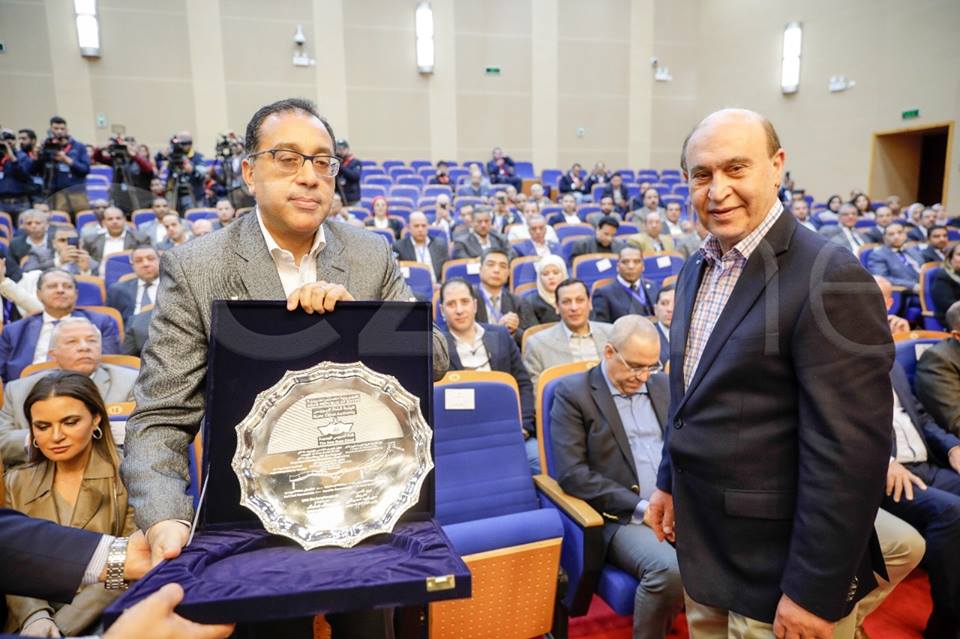 مميش: نجحنا فى توقيع عقود تتجاوز المليار دولار.. ومستمرون في تطوير جميع أراضي المنطقة الاقتصادية