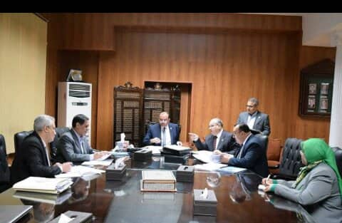 رئيس جامعة بني سويف يوجه بضروة التعاون مع الهيئات الحكومية والخاصة في مجال التدريب 
