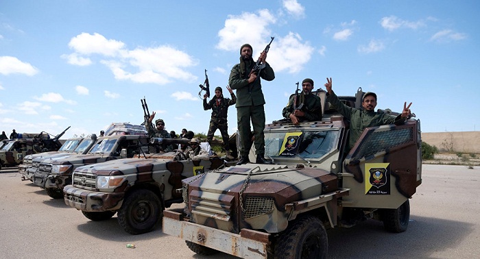 بعد انشقاقات في الجبهة الغربية، قوات حفتر تعلن سيطرتها على إدارة الجوازات في طرابلس