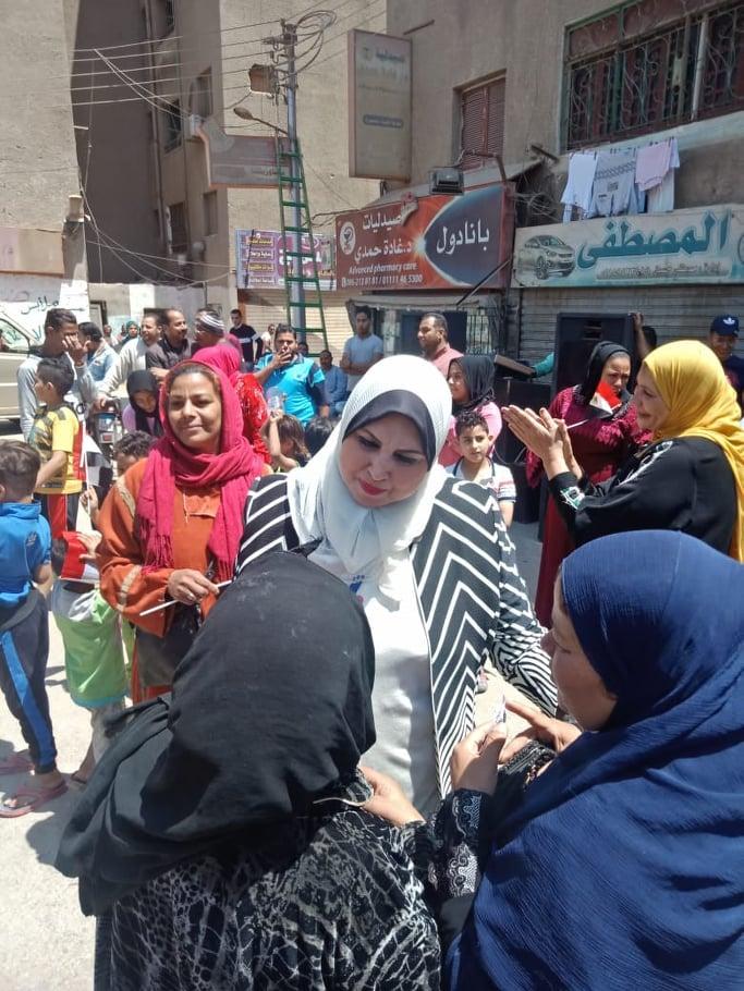 القومي للمرأة بالمنيا يتابع عملية الاستفتاء على التعديلات الدستورية 