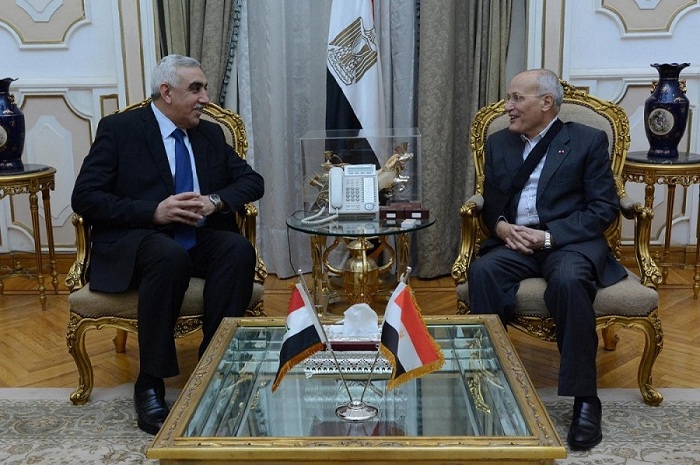 العصار يبحث مع السفير العراقي تعزيز التعاون المشترك في الصناعات الحربية والمدنية