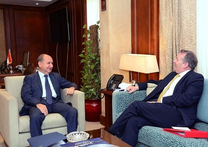 وزير التجارة والصناعة يبحث مع نظيره البريطاني مستقبل العلاقات الاقتصادية في ظل الخروج من الاتحاد الأوروبي