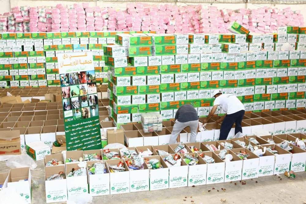 الأورمان توزع 15 ألف كرتونة مواد غذائية و 56 ألف كيلو لحوم على المستحقين بالمنيا