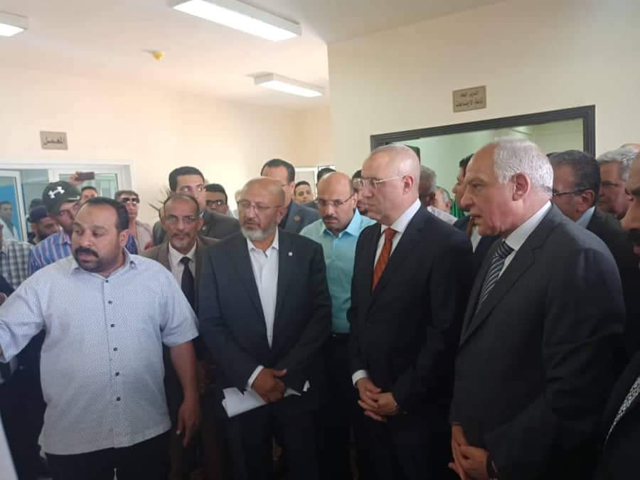 بالصور.. وزير الاسكان ومحافظ الجيزة يفتتحان محطة مياه الحوامدية