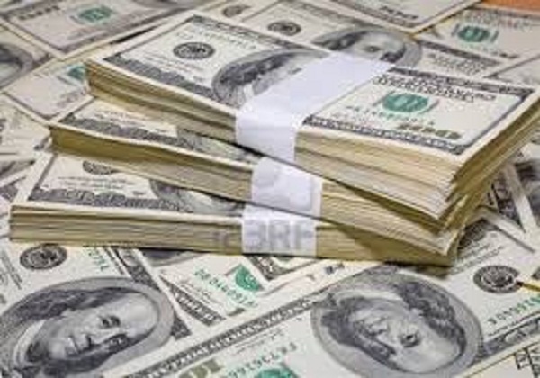 تراجع جديد في سعر الدولار أمام الجنيه المصري منتصف تعاملات اليوم الاثنين