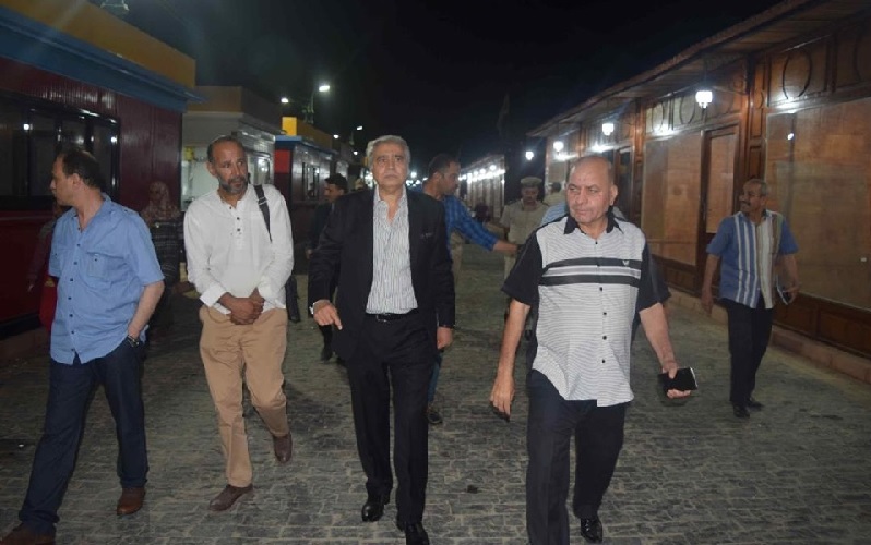 محافظ المنيا يشهد بدء العمل بعدد من وحدات مشروع 
