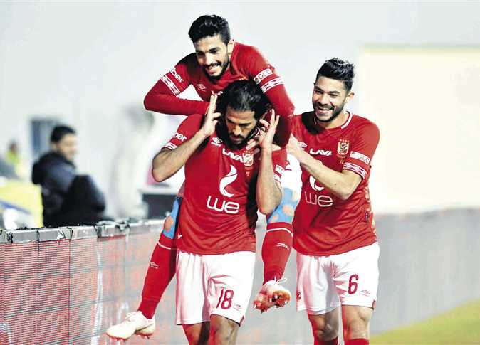 الأهلي: رمضان صبحي ومروان محسن جاهزان لمواجهة المقاولون
