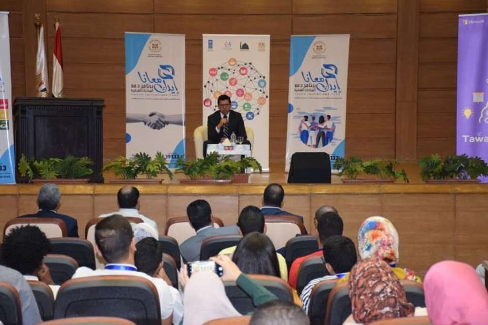 خلال لقائه ب١٠٠ شاب وفتاة.. أشرف صبحي يؤكد على دعم الوزارة لجميع المبادرات الشبابية