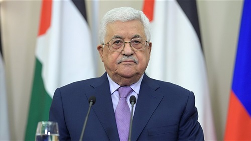  الرئيس الفلسطينى يقيل جميع مستشاريه