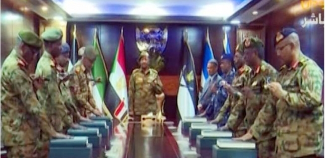 بقيادة عبدالفتاح البرهان.. تشكيل المجلس السيادي في السودان  