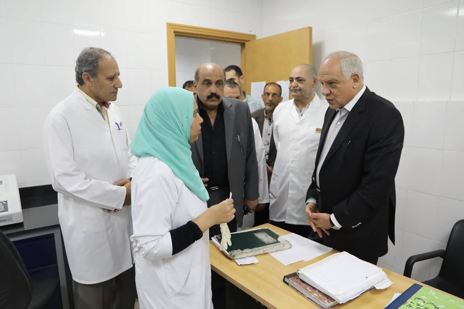 محافظ الجيزة يتفقد المستشفى المركزي بالصف واطفيح