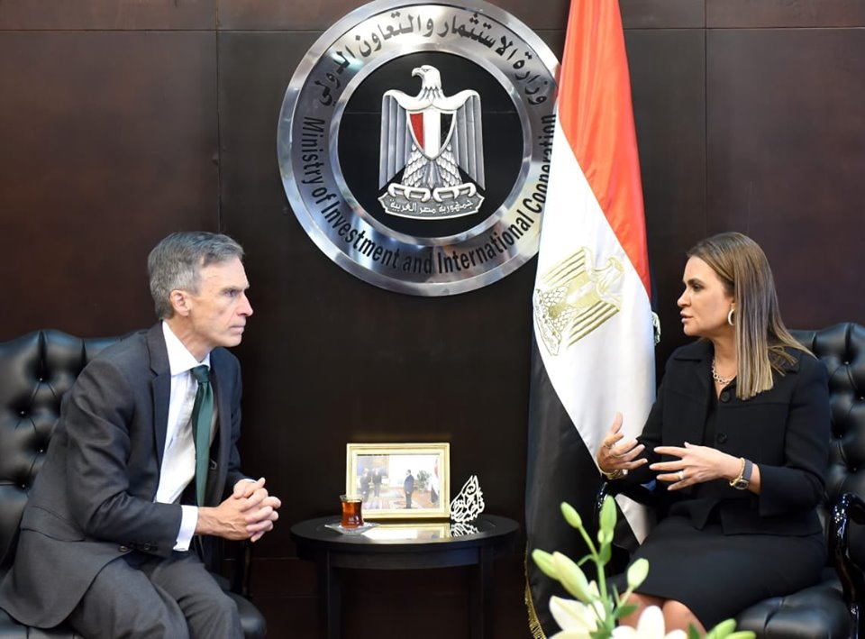 مصر وبريطانيا تتفقان على زيادة الاستثمارات ودعم المشروعات التنموية فى التعليم والصحة 