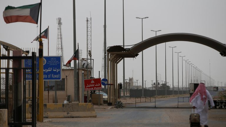 الكويت تتهم جهات عراقية بمحاولة تغذية مشكلة الحدود
