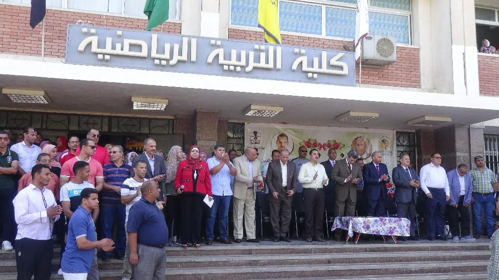  فقرات فنية ودلائل تعريفية حفاوة بطلاب 