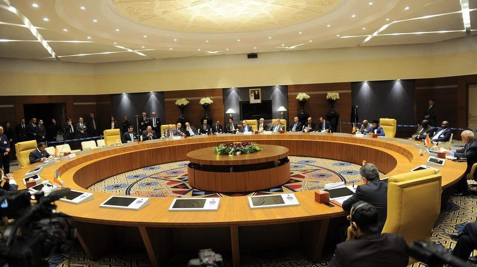 دول جوار ليبيا تؤكد على رفض التدخل وتدعو لحوار بين الليبيين
