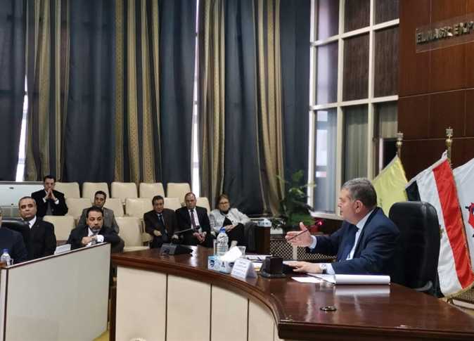 «القابضة للأدوية» تتحول من الخسارة لصافي ربح 360.9 مليون جنيه في 2019/2018
