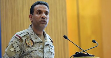 التحالف: وصول 15 أسيرا سعوديا و4 سودانيين لقاعدة الملك سلمان الجوية بالرياض