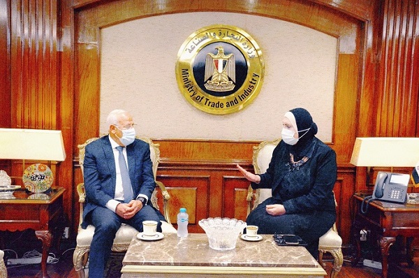 جامع: بورسعيد مؤهلة لتكون مركزاً صناعياً ولوجيستياً لمختلف الأسواق الخارجية