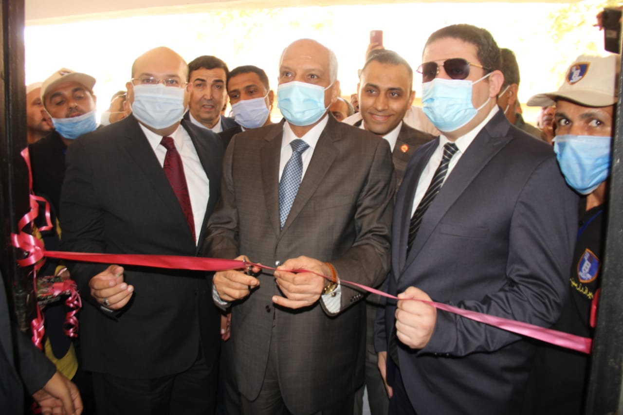 بمناسبة الإحتفال بالذكري 47 لإنتصارات حرب أكتوبر المجيدة.. محافظ الجيزة يفتتح عددًا من المراكز والاقسام الطبية