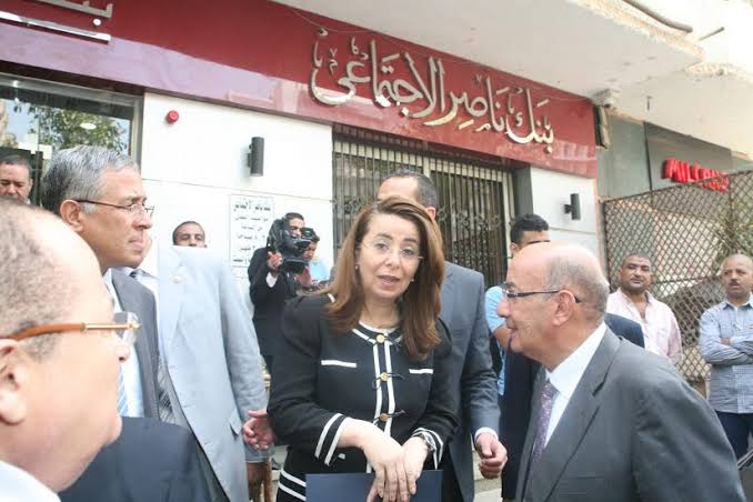 نائب رئيس بنك ناصر يرد على فيديو التزاحم: أنجزنا ٤ آلاف و٣٠٠ معاملة في يوم الواقعة