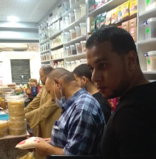 ضبط 6 منشآت غذائية غير مرخصة واعدام 1712 كجم أغذية غير صالحه بالمنيا