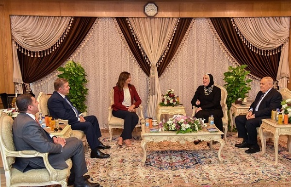 وزراء قطاع الأعمال والهجرة والصناعة والعربية للتصنيع يعدون لمؤتمر 