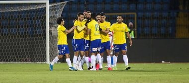 الإسماعيلى يستفسر من الاتحاد العربى عن موقعة الرجاء بعد تأهل الزمالك 