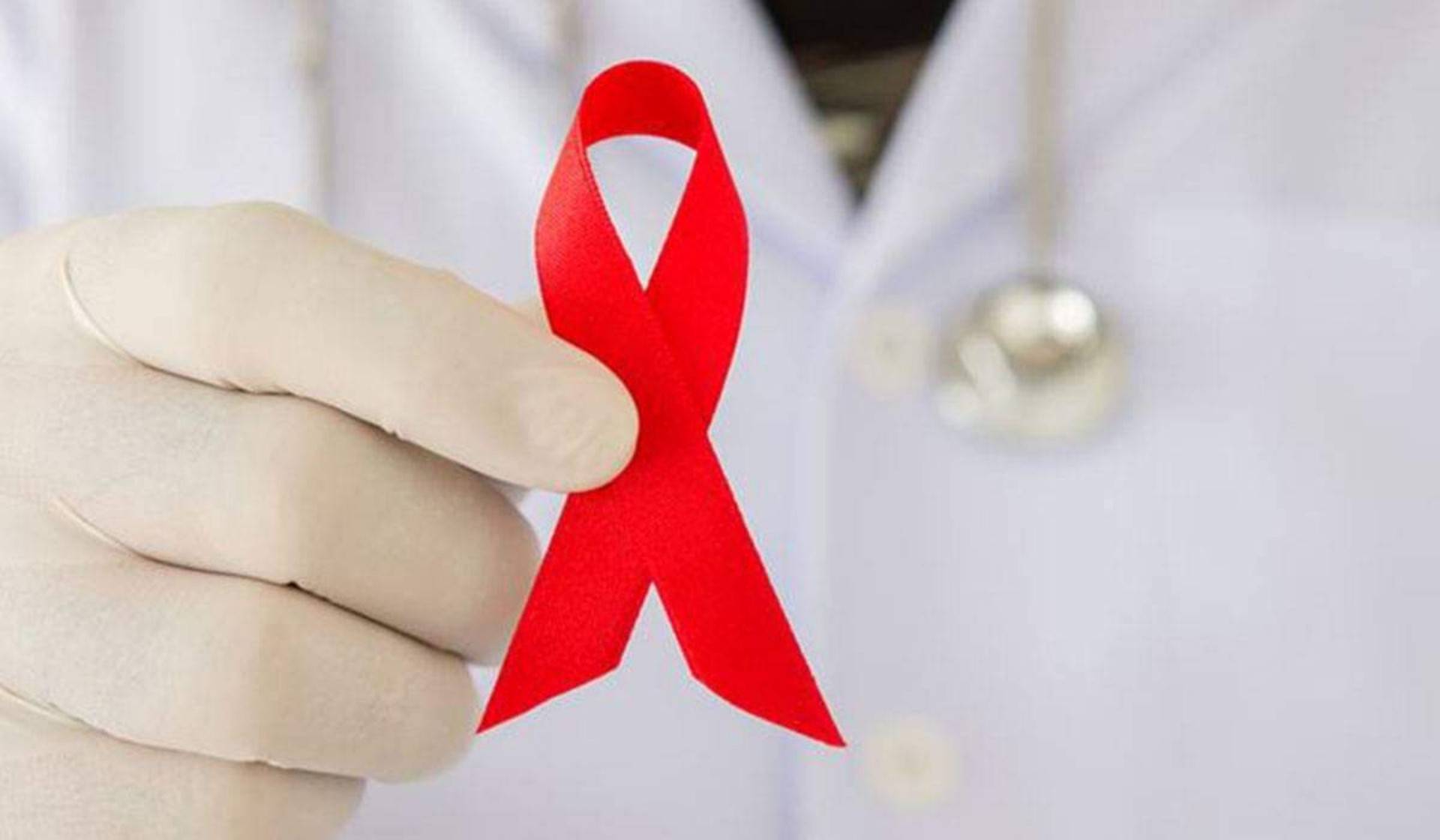 تحقيق يوثق امتناع 50 مستشفى في مصر عن استقبال حالات مصابة بالإيدز