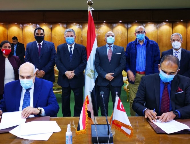 وزير قطاع الأعمال العام يشهد توقيع مذكرة تفاهم بين 
