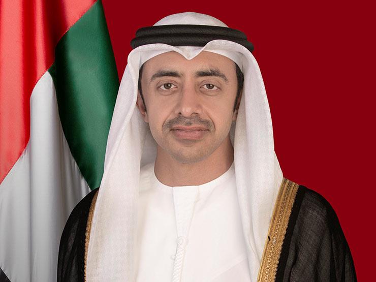 وزير الخارجية الإماراتي يصل القاهرة