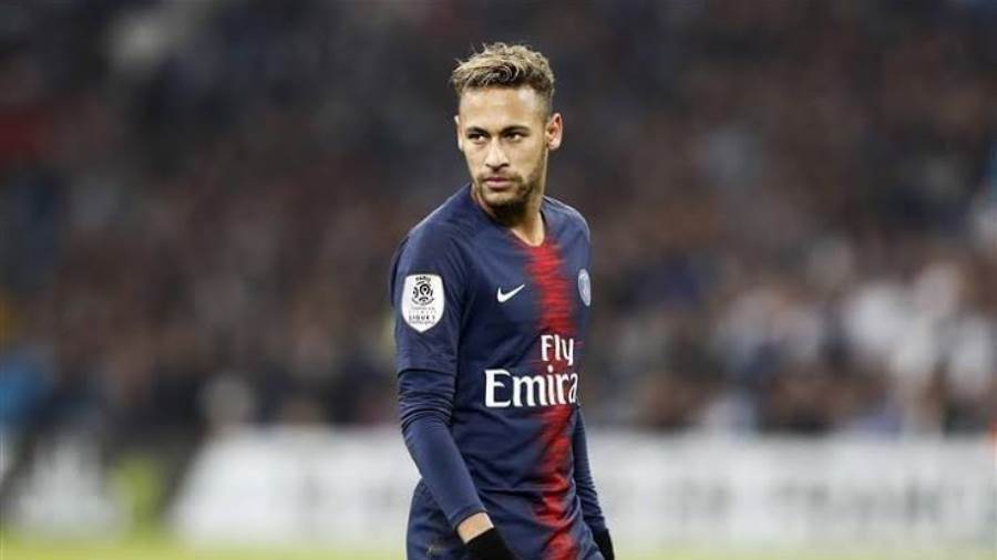  نيمار يوافق على العودة لبرشلونة بعد تخفيض راتبه 50% 
