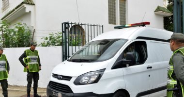 المغرب يرفض اتهامات باستخدام الشرطة أساليب قاسية في تطبيق العزل العام 

