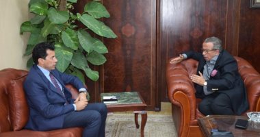اتحاد الكرة عن قرار الوزير بانتخابات لمدة عام: الفيفا هيضحك علينا 

