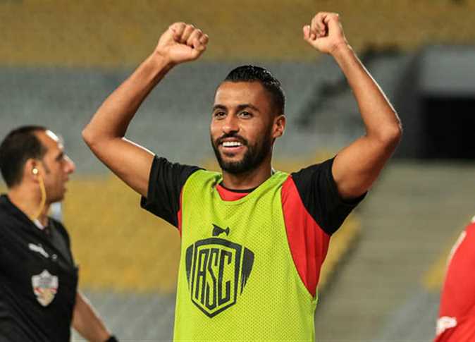 أول تعليق لحسام عاشور على موقفه من الاعتزال في الأهلي وعرض الزمالك
