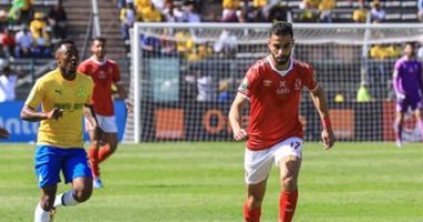 عمرو السولية: عانيت فى بداية مشوارى.. والأهلى يملك 25 نجماً 
