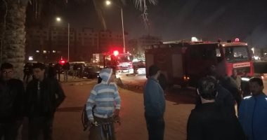 المرور يعيد فتح طريق (قنا-الأقصر) بعد تحسن الرؤية وسط انتشار الخدمات 
