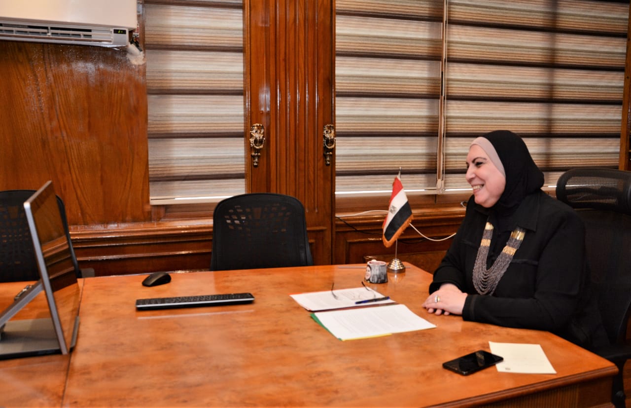 جامع: الرئيس وجه بأهمية التوسع في إنشاء المصانع المجهزة بالتراخيص
