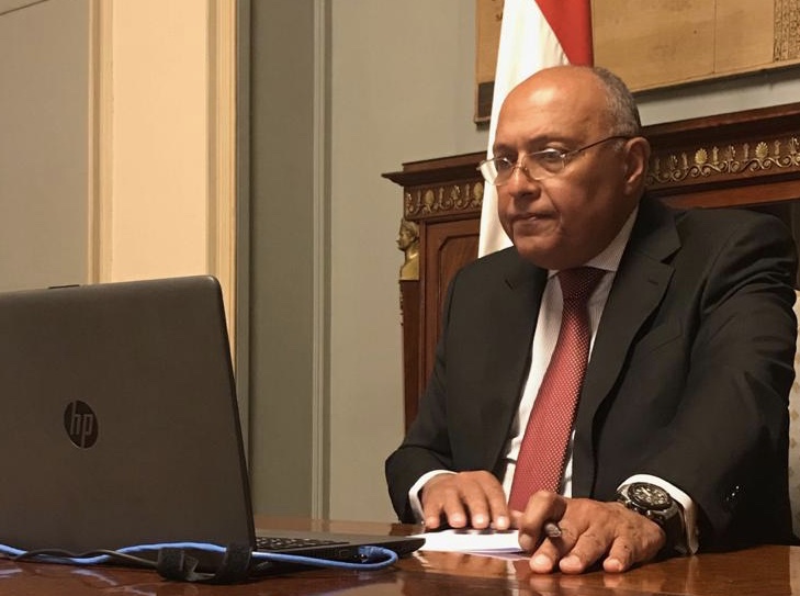 وزير الخارجية يؤكد في مؤتمر المانحين على دعم مصر لليمن
