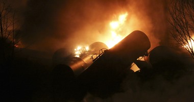 السيطرة على حريق فى كابينة سائق قطار بمحطة شربين فى القليوبية 

