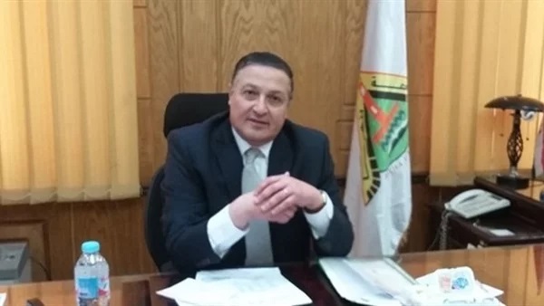  رئيس جامعة بنها يرد على عزل عميد كلية التربية السابق بسبب رشوة جنسية