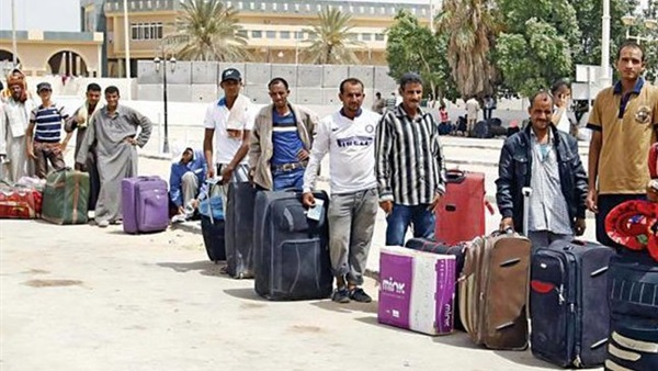 قنصلية جدة تتابع مشاكل العمالة المصرية التي تم الاستغناء عنها بسبب كورونا