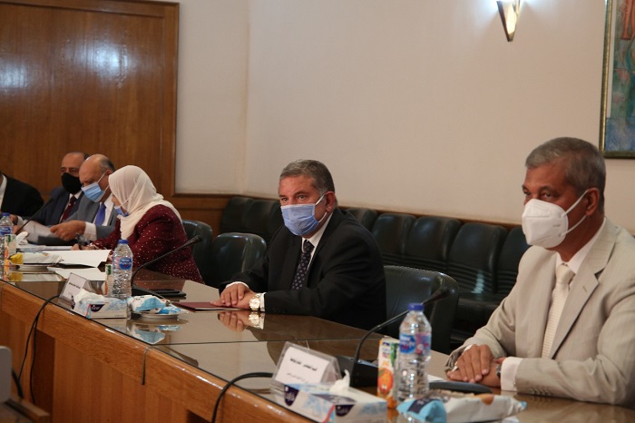 وزيرا قطاع الأعمال والري يبحثان سبل التعاون في مشروعات مشتركة