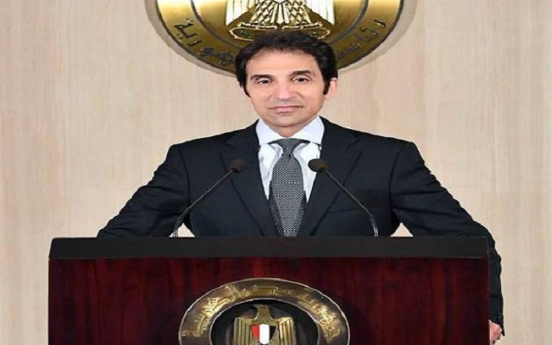 قمة بين الرئيسين السيسى وماكرون غدا فى باريس.. متحدث الرئاسة: خطوط مصر الحمراء هيأت الظروف فى ليبيا نحو الاستقرار السياسى.. وموقف القاهرة ثابت بشأن خروج المرتزقة