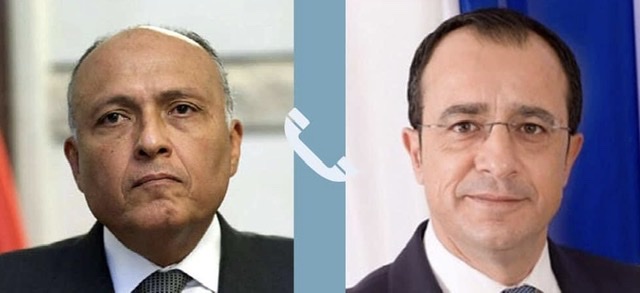 وزير الخارجية يتلقى اتصالاً هاتفياً من نظيره القبرصي