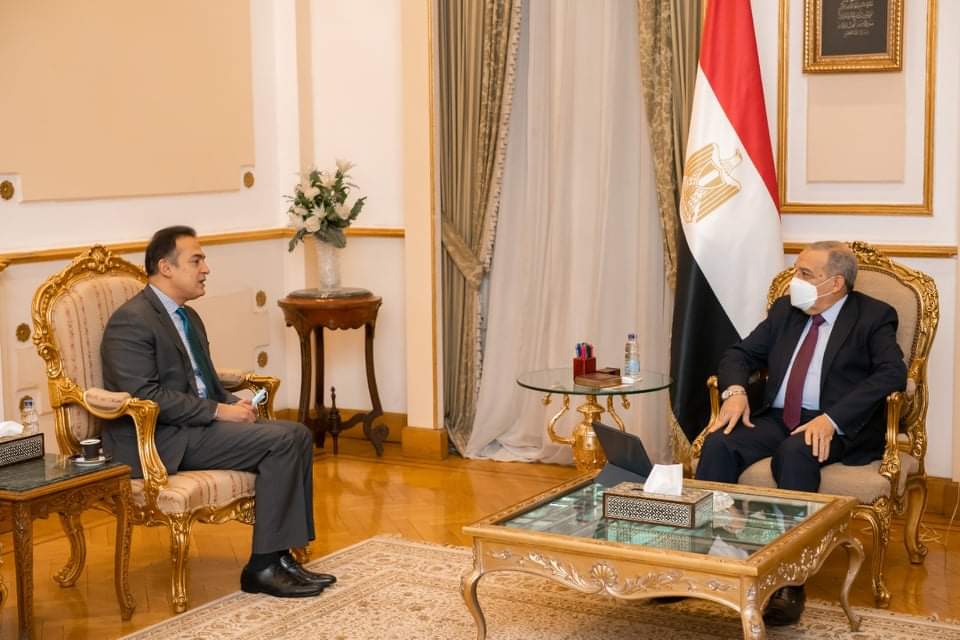 وزير الدولة للإنتاج الحربي يبحث مع سفير صربيا سبل تعزيز التعاون المشترك بين الجانبين
