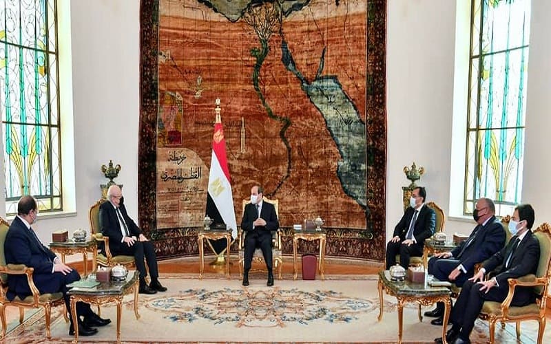 الرئيس السيسي يستقبل رئيس الوزراء اللبناني
